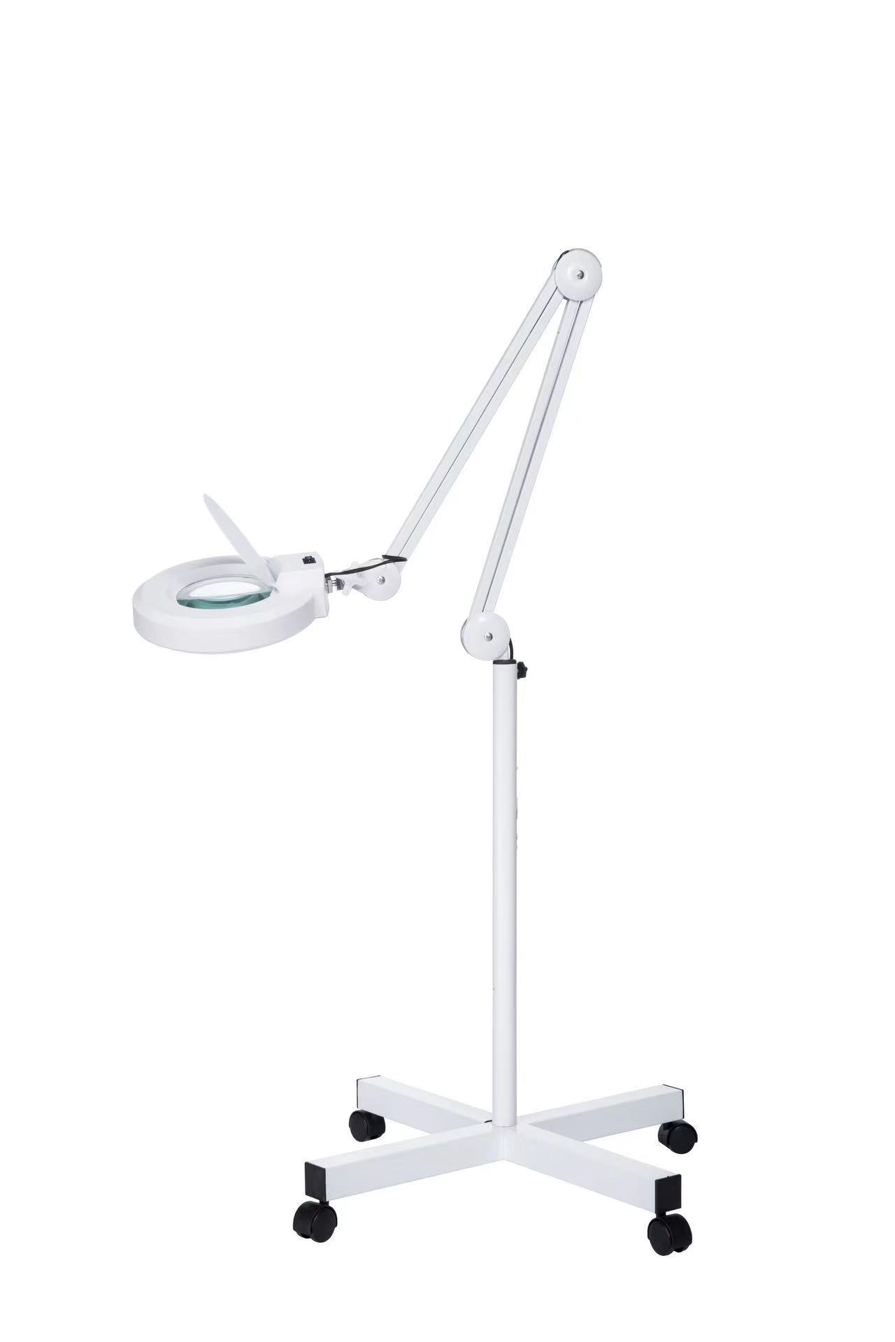 5X magnifying lamp